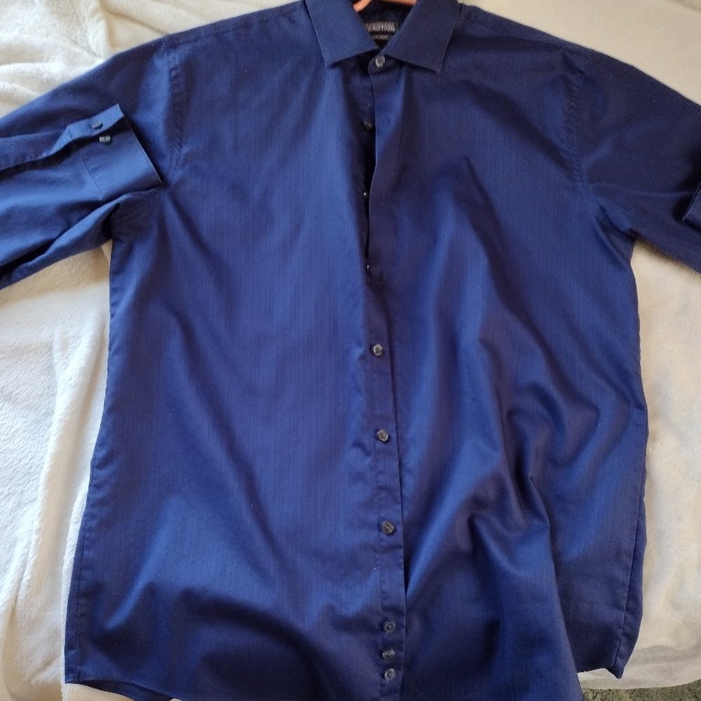 4 dress shirts vann Heusen, Kenneth Cole, orvis,Moda canpia